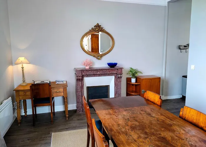 Emplacement Exceptionnel Tres Lumineux Au Coeur De * Cabourg